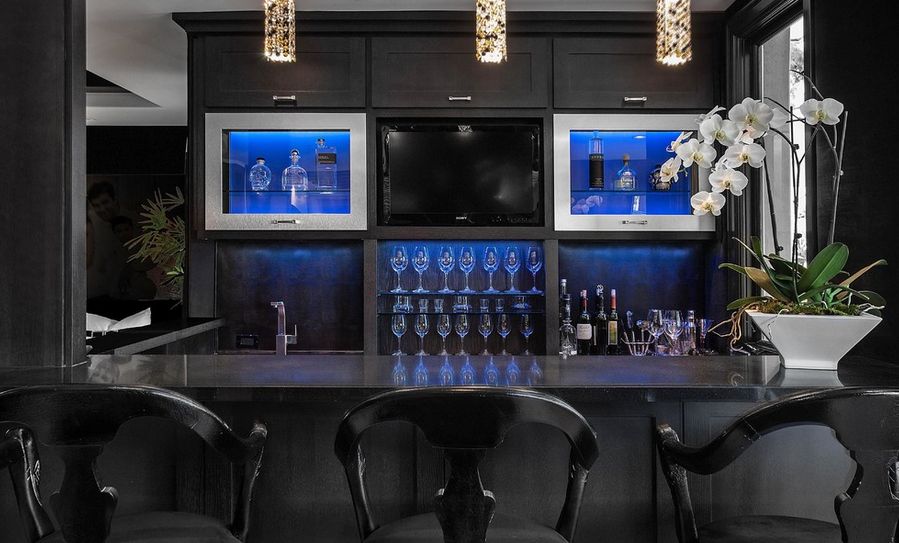 Sponsored Post – 5 Tips for Setting up Your Own Bar at Home